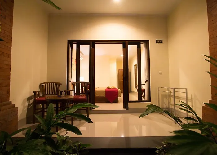 Krisna House 3*